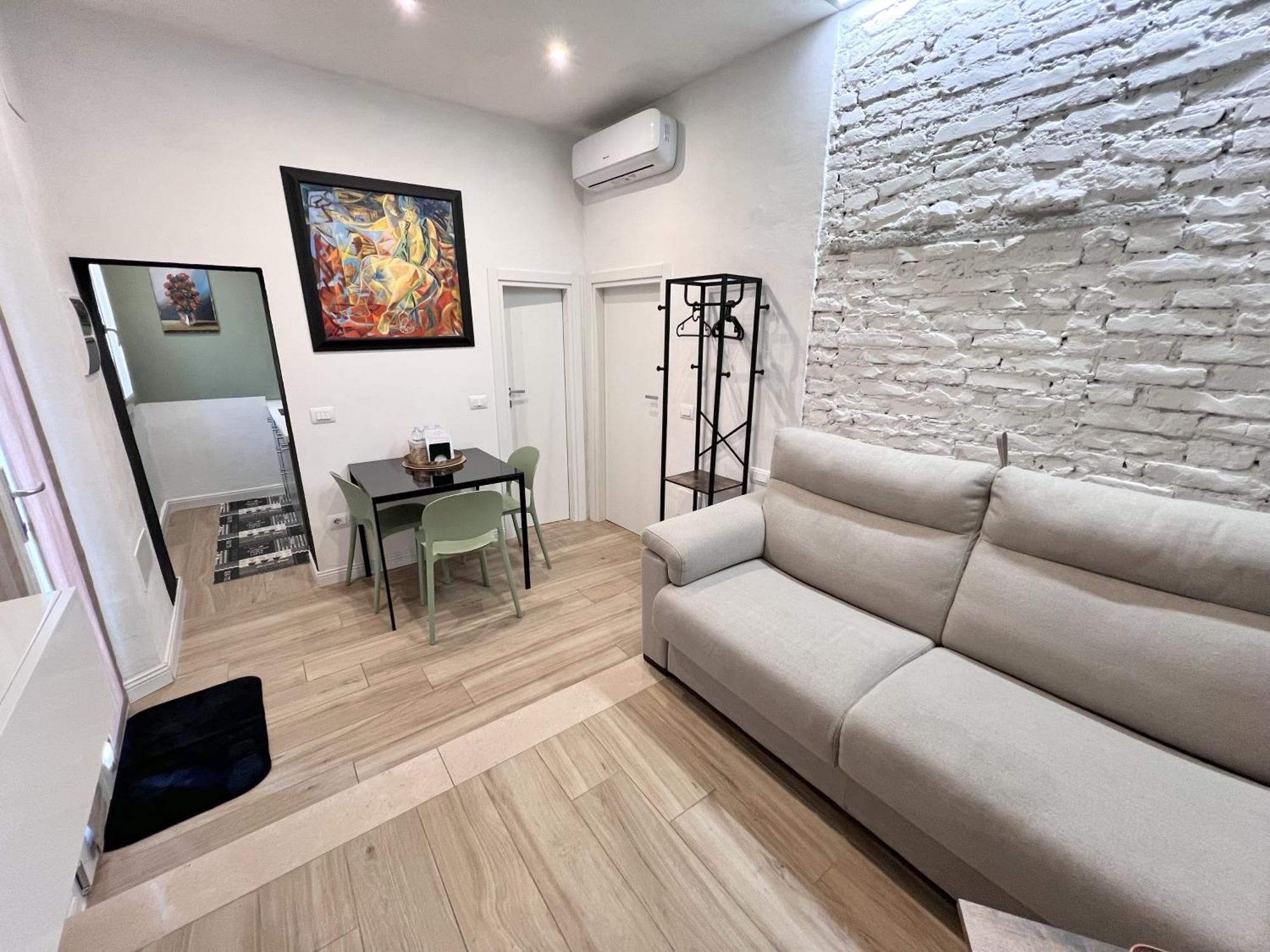Home Cavour Prato Prato  Extérieur photo