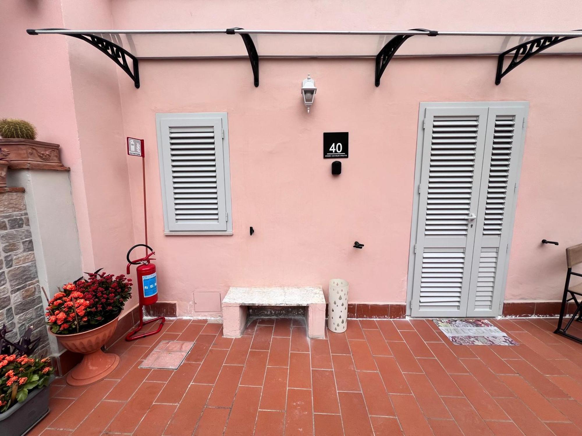 Home Cavour Prato Prato  Extérieur photo